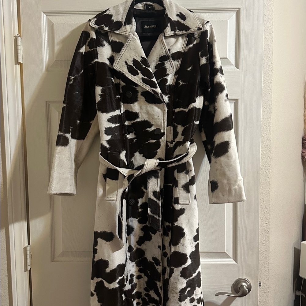 Women's Cowhide Leather Trench-coat - Picture 4 of 5